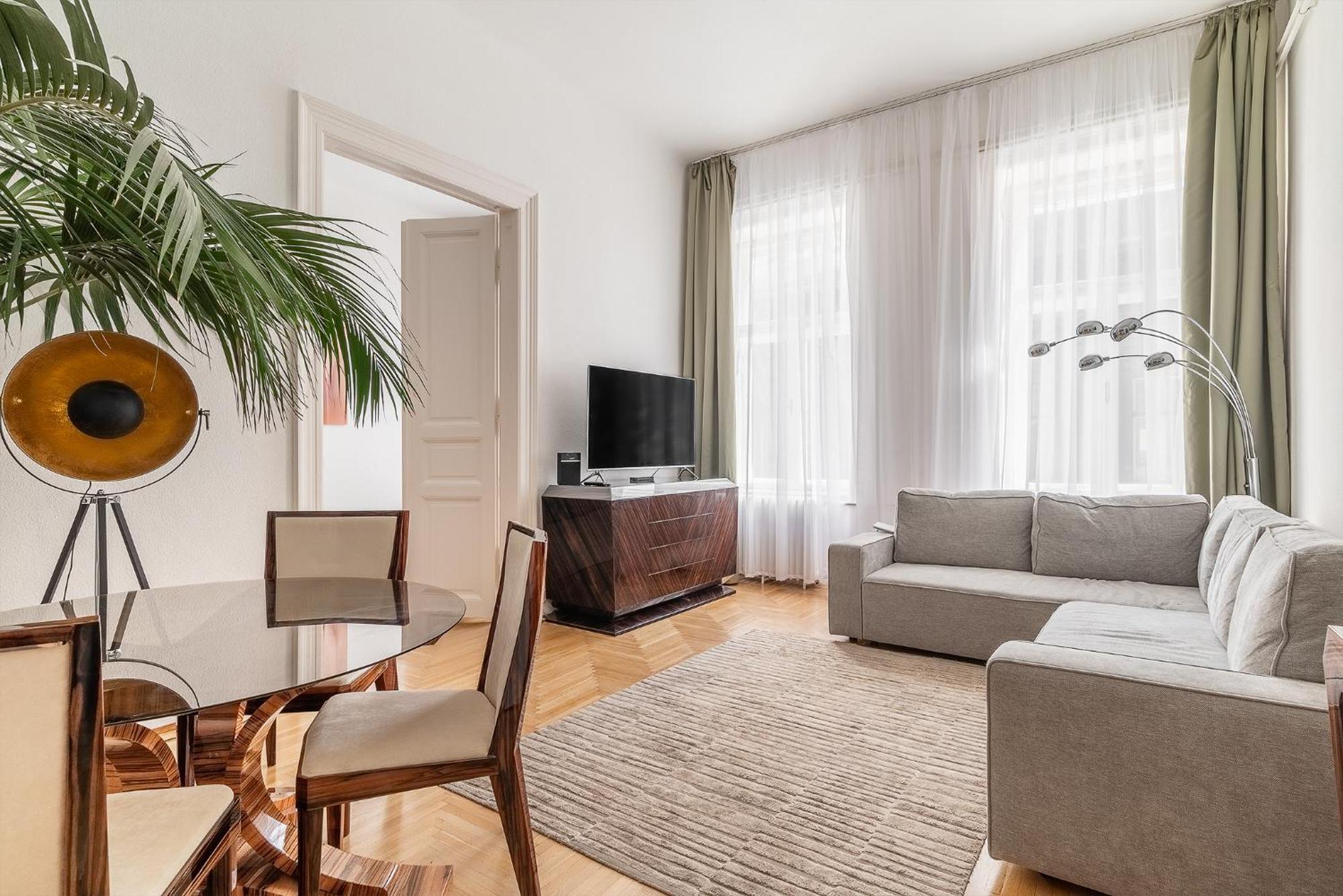 Aviator Luxury Apartment บูดาเปสต์ ภายนอก รูปภาพ
